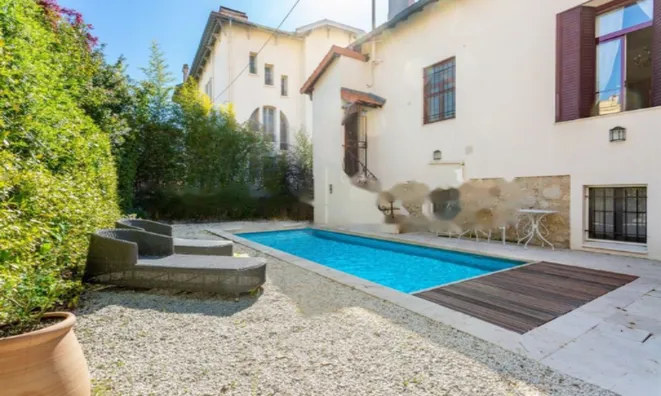 Недвижимость Maison Carnot Cannes: 4