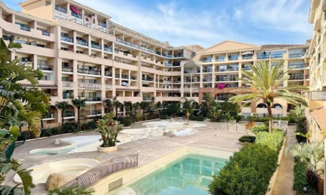 Недвижимость Apartment La Bocca: 1