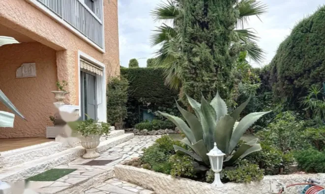 Недвижимость Maison La Bocca: 4