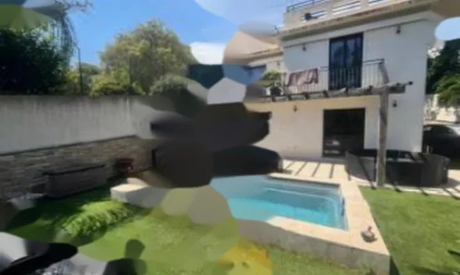 Недвижимость Maison Petit Juas: 2