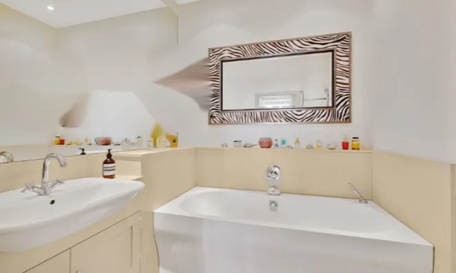 Недвижимость Sloane Court East: 3