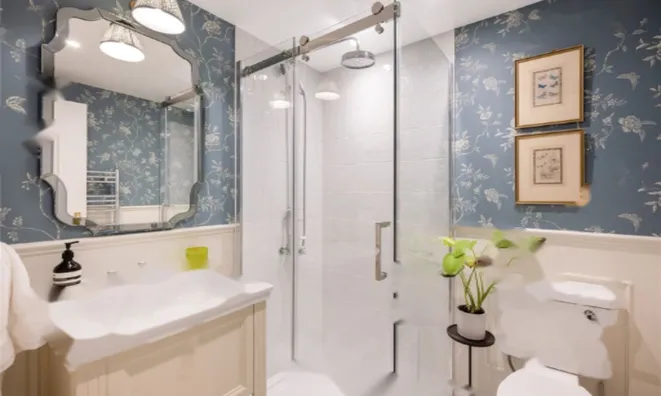 Недвижимость Wharfedale Street: 5