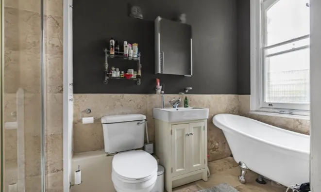 Недвижимость Tadema Road: 8