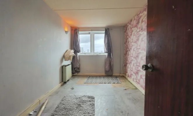 Недвижимость Arthur Court, Charlotte Despard Avenue: 5