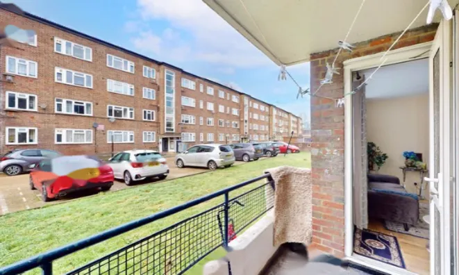 Недвижимость Beech Avenue: 3