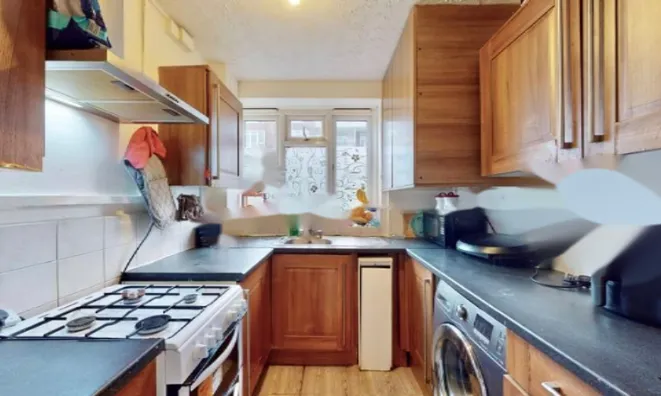 Недвижимость Beech Avenue: 7