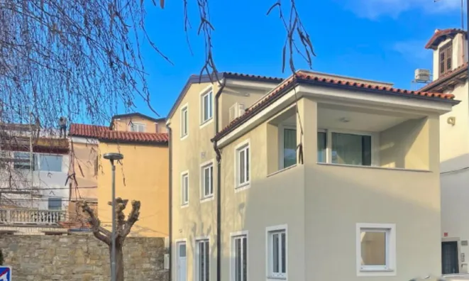 Недвижимость Дом, Копер: 1