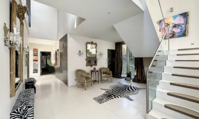 Недвижимость Villa 4 bedrooms for sale in Kockelscheuer: 1