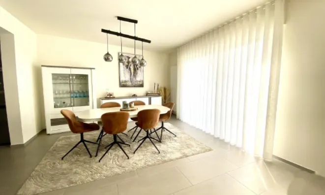 Недвижимость House 4 bedrooms for sale in Kayl: 4