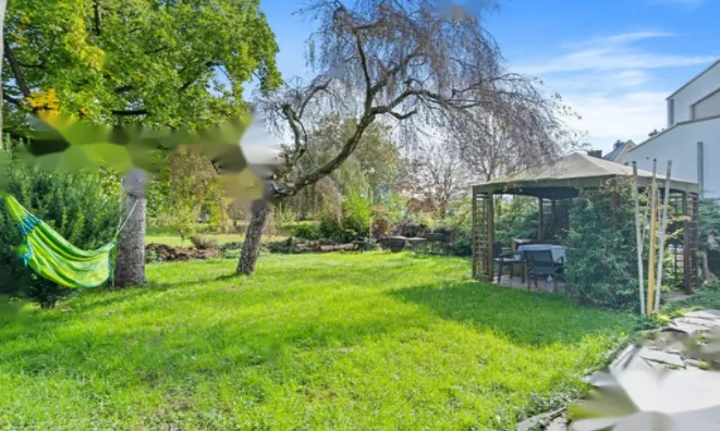 Недвижимость House 4 bedrooms for sale in Strassen: 2
