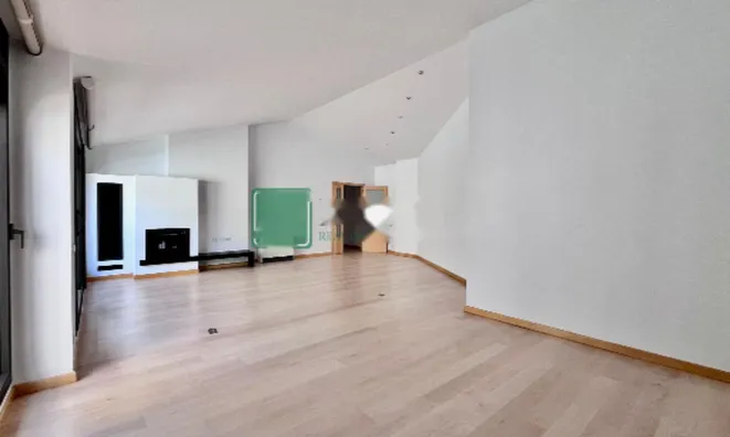 Недвижимость Spacious penthouse in the heart of Escaldes-Engordany: 5