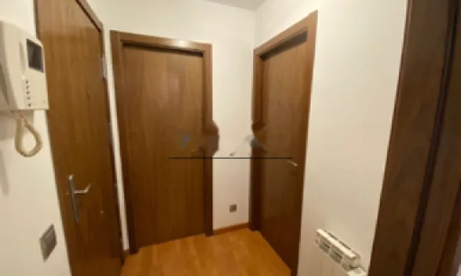 Недвижимость One-bedroom apartment with parking and storage in Canillo: 8