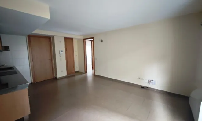 Недвижимость Apartment for sale in Escaldes city center: 1