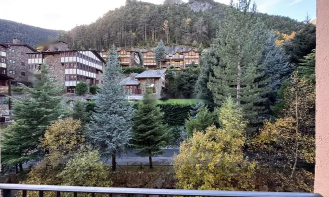 Недвижимость Apartment for sale in Arinsal, 3 bedrooms: 10