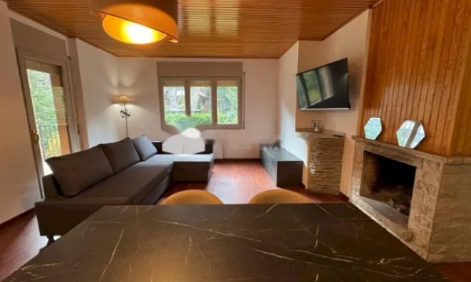 Недвижимость Apartment with terraces and views in Arinsal: 2