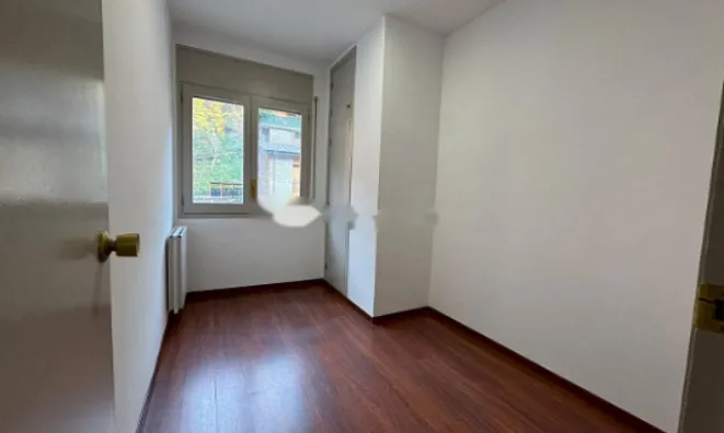 Недвижимость Apartment with terraces and views in Arinsal: 8