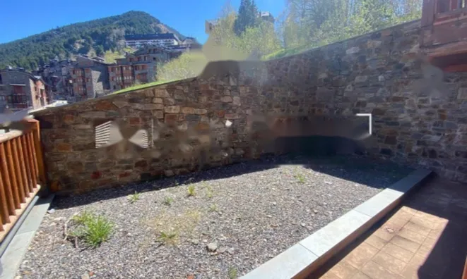 Недвижимость Furnished 1-bedroom apartment in Soldeu: 13