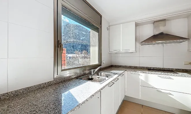 Недвижимость Apartment for sale in Escaldes Engordany, 3 bedrooms: 24