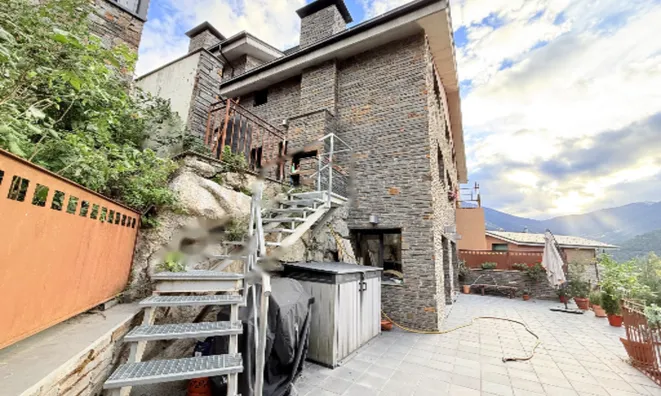 Недвижимость Chalet for sale in Anyós with 4 bedrooms: 3