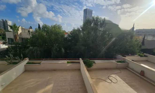 Недвижимость 3 Bedroom Maisonette For sale in Mouttagiaka, Limassol: 9