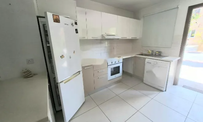 Недвижимость 2 Bedroom Detached house for Sale in Kato Pafos: 3