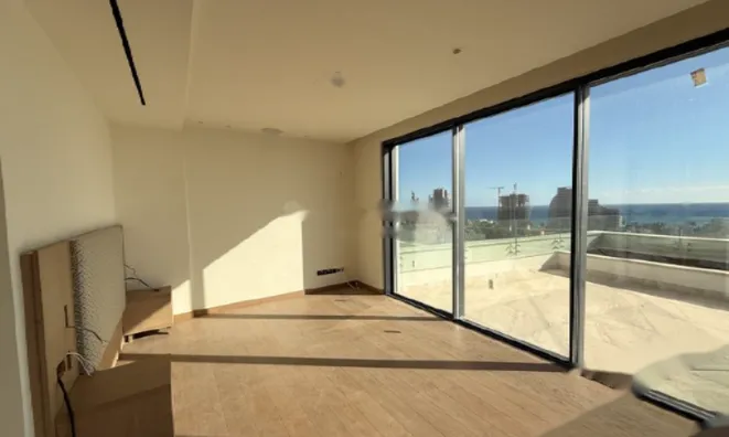 Недвижимость 8 Bedroom Villa For sale in Germasogeia, Kalogiroi area, Limassol: 10