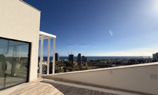 Недвижимость 8 Bedroom Villa For sale in Germasogeia, Kalogiroi area, Limassol: 18