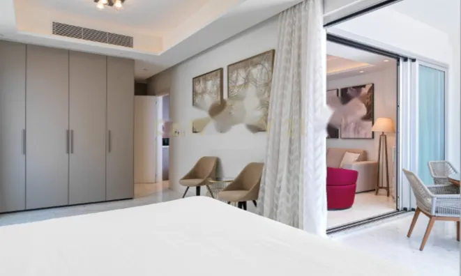 Недвижимость 2 Bedroom Luxury Apartment for Sale in Limassol, Pyrgos Coastal: 4