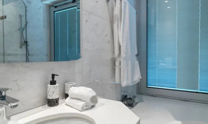 Недвижимость 2 Bedroom Luxury Apartment for Sale in Limassol, Pyrgos Coastal: 9