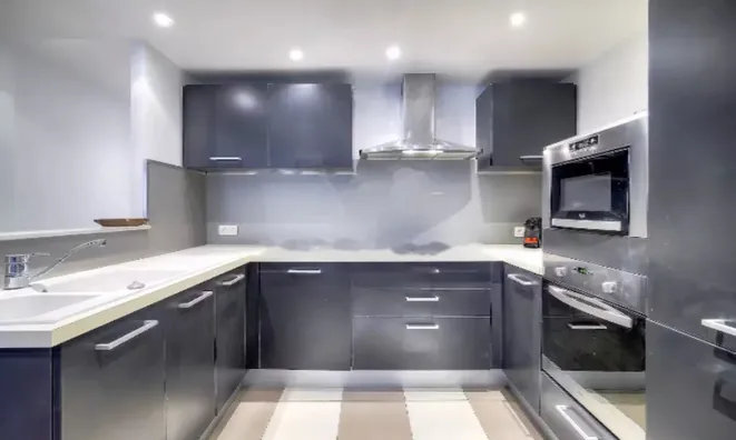 Недвижимость Apartment Cannes Center: 4