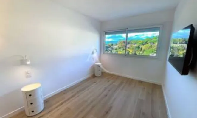 Недвижимость Apartment Croix des Gardes: 12