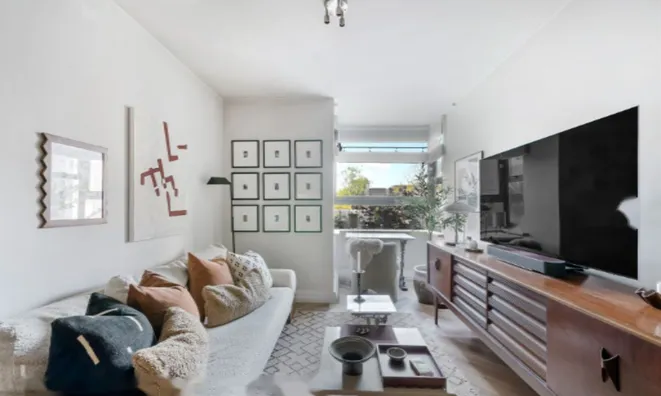 Недвижимость Sullivan Close: 9