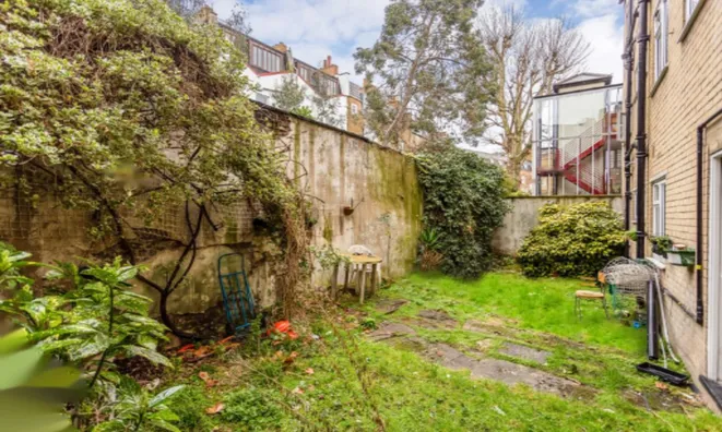 Недвижимость Rousden Street: 4