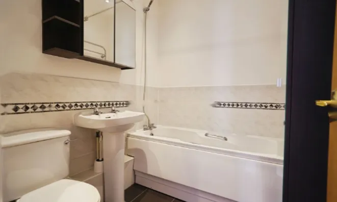 Недвижимость 119 Newington Causeway: 8