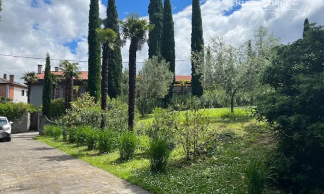 Недвижимость Дом в Берточах: 3