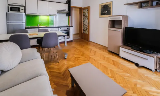 Недвижимость Квартира, 4-комнатная Нове Ярше: 4