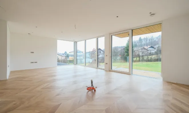 Недвижимость Квартира 5+ комнат Ново Подутик: 1