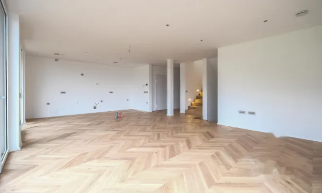 Недвижимость Квартира 5+ комнат Ново Подутик: 4