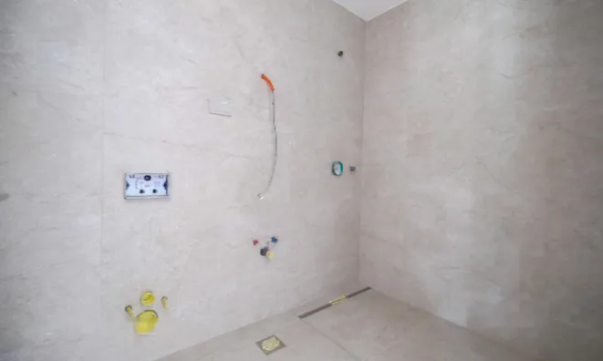 Недвижимость Квартира 5+ комнат Ново Подутик: 5