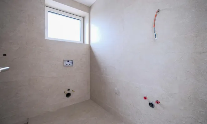 Недвижимость Квартира 5+ комнат Ново Подутик: 17