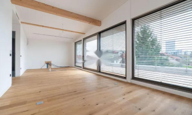 Недвижимость Квартира, 5+ комнат, Новая Любляна, Бежиград.: 4