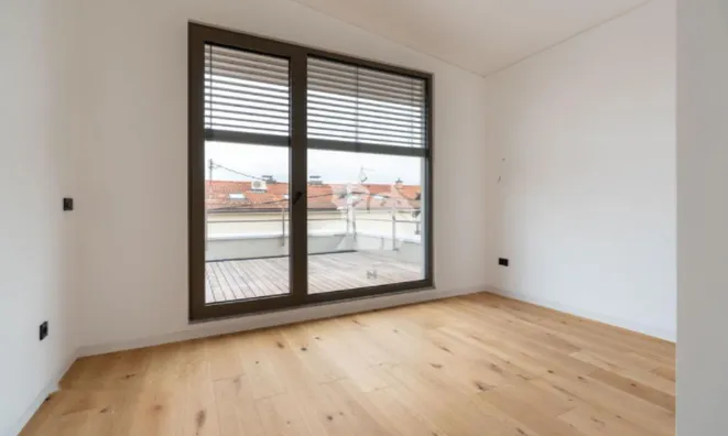 Недвижимость Квартира, 5+ комнат, Новая Любляна, Бежиград.: 9