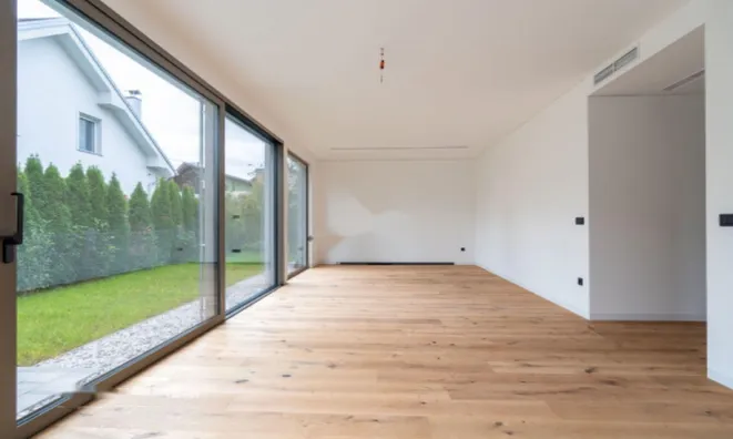 Недвижимость Квартира, 4-комнатная, Новый Бежиград: 3