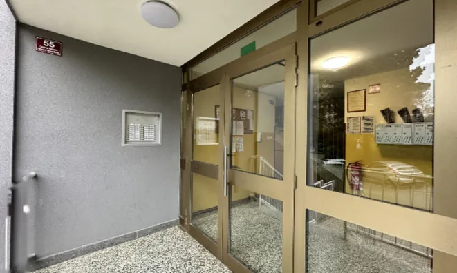 Недвижимость Квартира 3-комнатная с балконом: 19