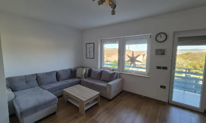 Недвижимость Четырёхкомнатная квартира в Верхнем Шкофие: 6