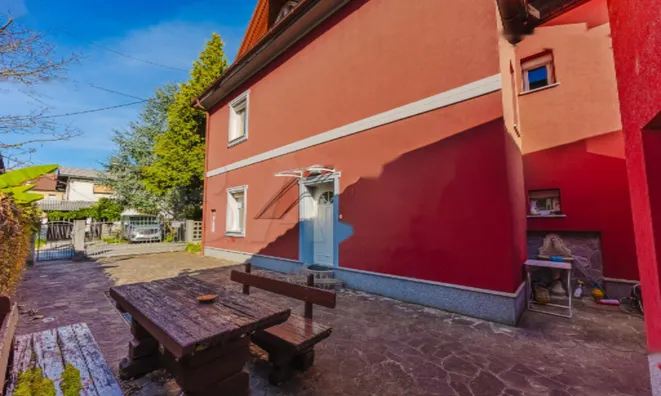 Недвижимость Дом, Кошезе: 23