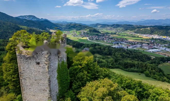 Недвижимость Усадьба, ферма Рифник: 2