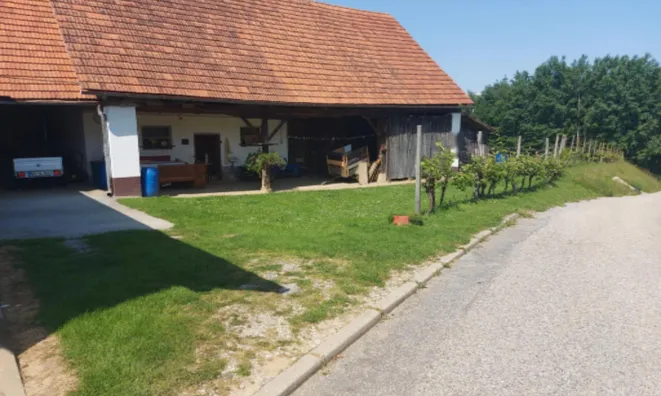 Недвижимость Усадьба Приусадебное хозяйство Моравци: 5