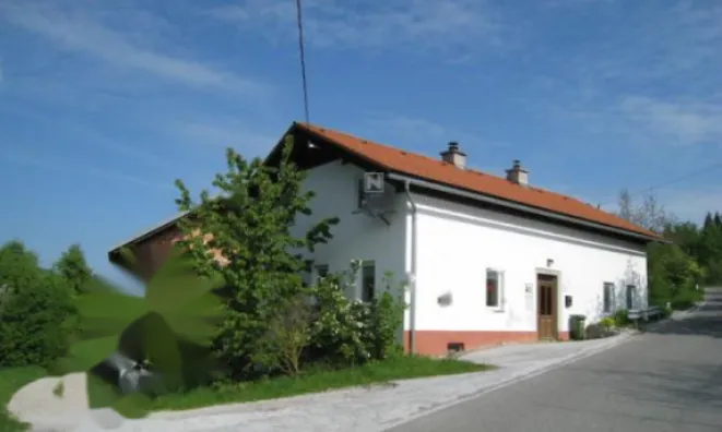 Недвижимость Владение, усадьба Беч: 9