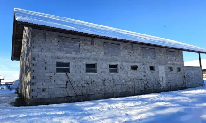 Недвижимость Двор, ферма Любечна.: 10